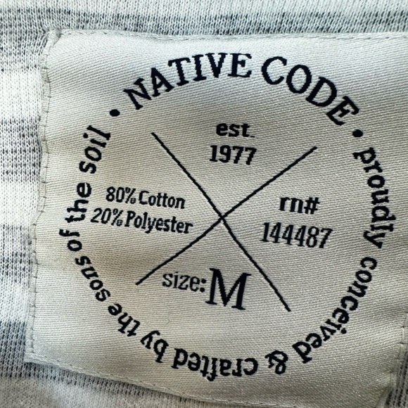 Men’s native code sweater size M - Picture 5 of 5